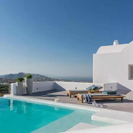 White & Co Santorini * Pýrgos