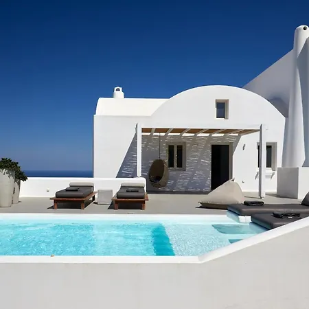 White & Co Santorini Pýrgos