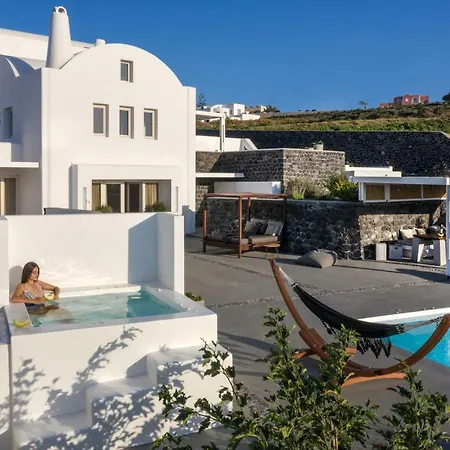 White & Co Santorini * Pýrgos