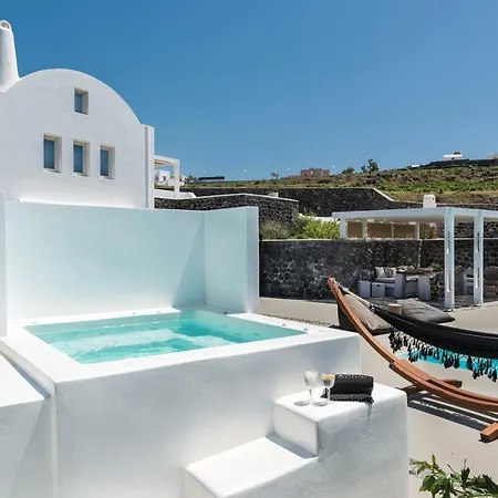White & Co Santorini Willa